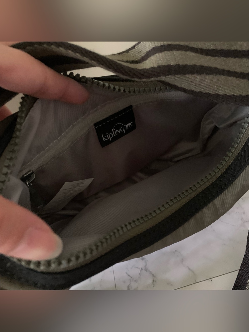 Kipling Malise Green Moss Stripe Retail 108$+ - Picture 6 of 7